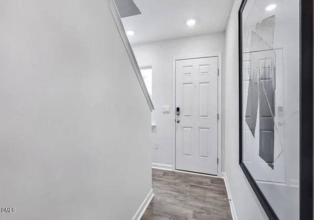 Photo 2 of Single family home for sale at 165 Carriedelle Ln, Smithfield, NC 27577 | MLS# 10179469 | Listing updated on 2026-08-03