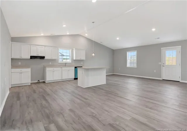 4th image of 4868 Nc 72 Hwy Hwy W, Lumberton, NC 28360 | MLS# 765803