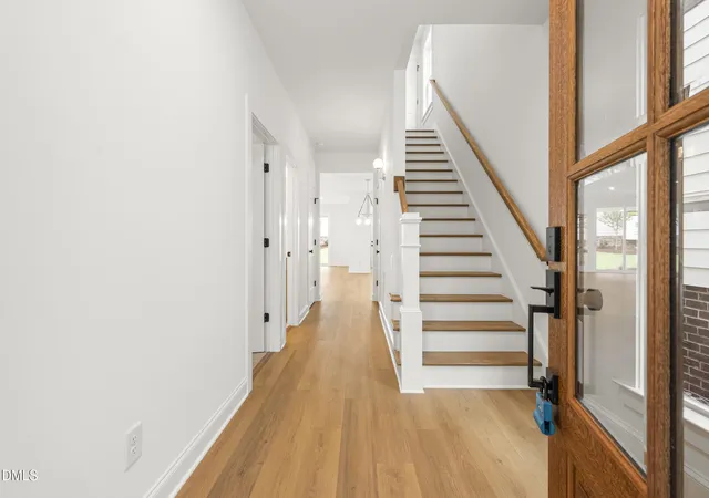 Photo 2 of Single family home for sale at 724 1/2 Powell Dr, Raleigh, NC 27606 | MLS# 10179592 | Listing updated on 2026-09-14