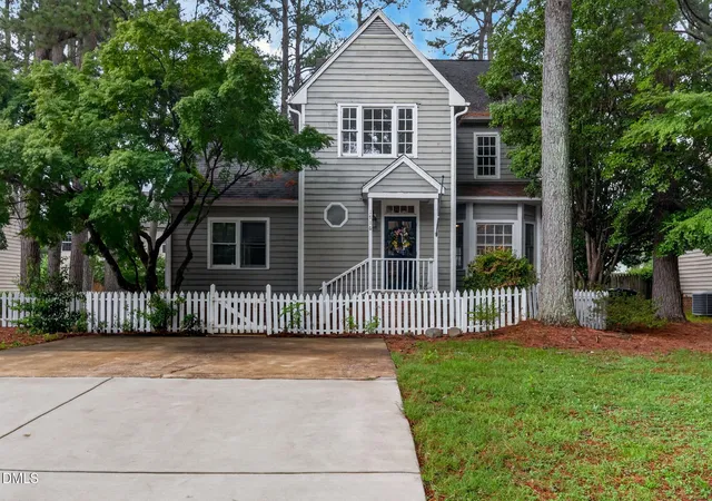 Photo 1 of Single family home for sale at 1716 Briarforest Pl, Raleigh, NC 27615 | MLS# 10180814 | Listing updated on 2026-08-18