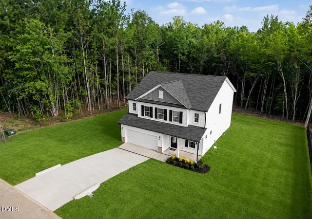 Photo 21 of Single family home for sale at 185 Ember St, Zebulon, NC 27597 | MLS# 10180855 | Listing updated on 2026-09-05