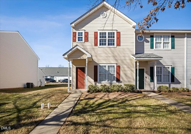 1st image of 317 Commons Dr, Holly Springs, NC 27540 | MLS# 10182673