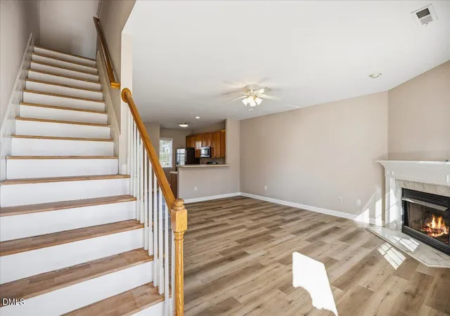 2nd image of 317 Commons Dr, Holly Springs, NC 27540 | MLS# 10182673