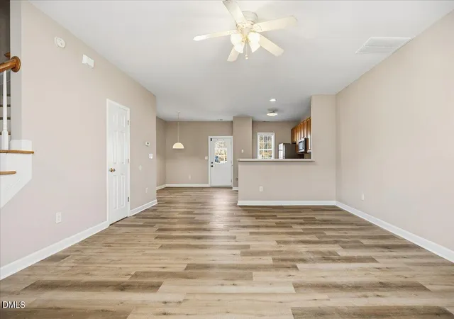 Photo 3 of Single family home for sale at 317 Commons Dr, Holly Springs, NC 27540 | MLS# 10182673 | Listing updated on 2026-09-20