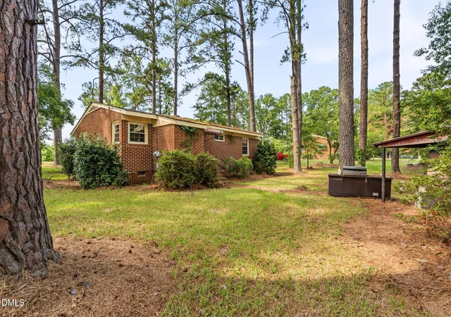 3rd image of 818 Van Warren Rd, Roanoke Rapids, NC 27870 | MLS# 10179616