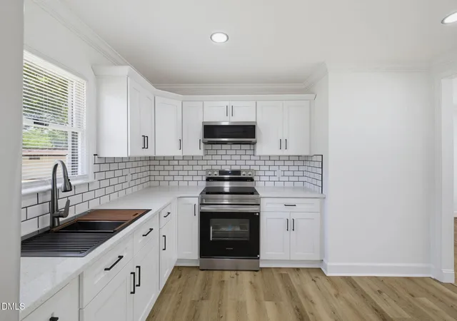 Photo 2 of Sale Pending at 725 Forest Dr, Gibsonville, NC 27249 | MLS# 10179651 | Listing updated on 2026-09-15