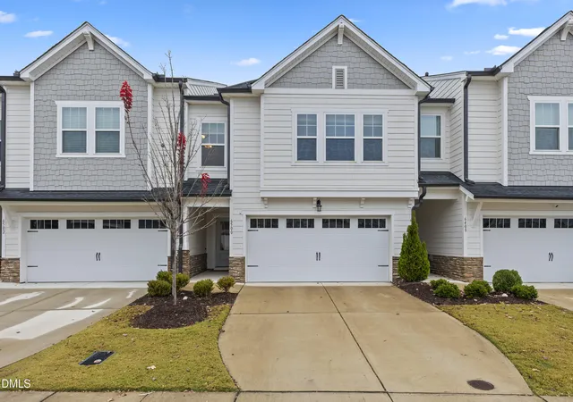 Photo 2 of Townhouse for sale at 6500 Amber Springs Dr, Durham, NC 27713 | MLS# 10179747 | Listing updated on 2026-08-08