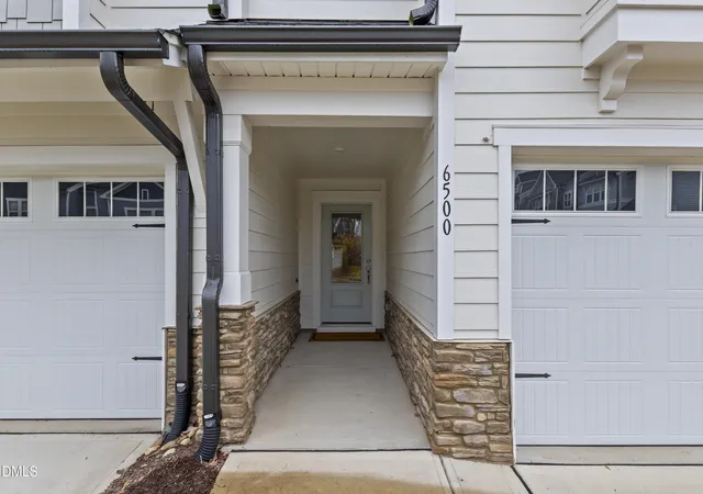 Photo 3 of Townhouse for sale at 6500 Amber Springs Dr, Durham, NC 27713 | MLS# 10179747 | Listing updated on 2026-08-08