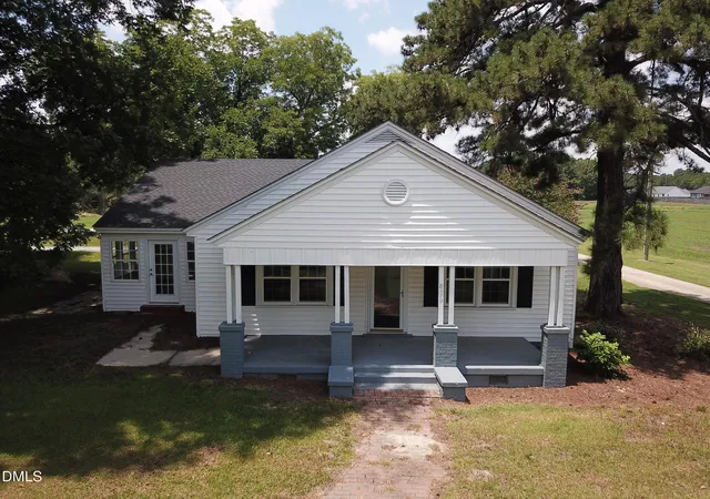Photo 1 of Single family home for sale at 8179 Nc 39, Middlesex, NC 27557 | MLS# 10179649 | Listing updated on 2026-08-04