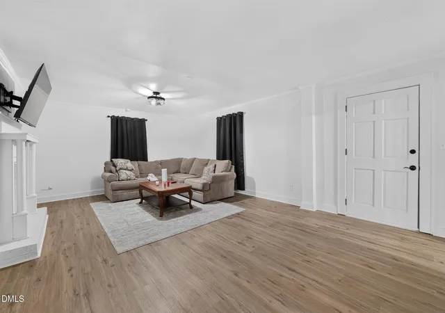 4th image of 118 Cabarrus Ave W, Concord, NC 28025 | MLS# 10179659