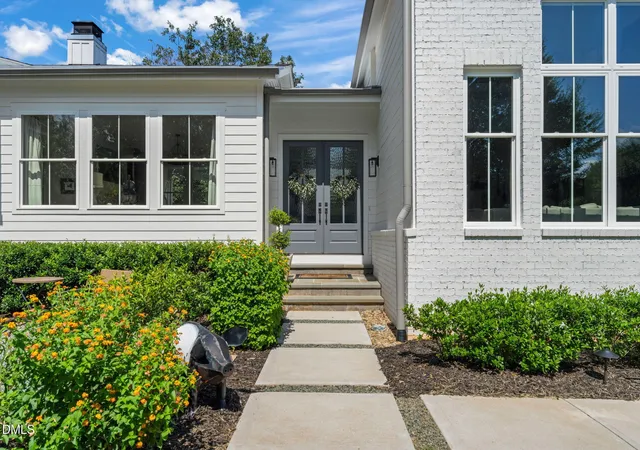 Photo 3 of Single family home for sale at 648 Hunter Glenn Ln, Siler City, NC 27344 | MLS# 10180292 | Listing updated on 2026-10-08