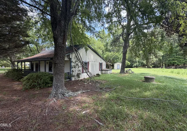 Homes for sale in Zebulon, NC | 8000 Lockleair Rd, Zebulon, NC 27597 | MLS# 10179681