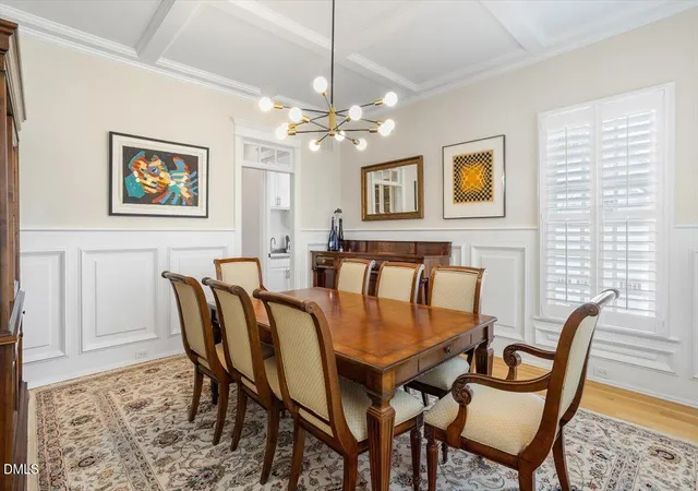 Photo 5 of Sale Pending at 708 Meadowmont Ln, Chapel Hill, NC 27517 | MLS# 10181629 | Listing updated on 2026-08-17