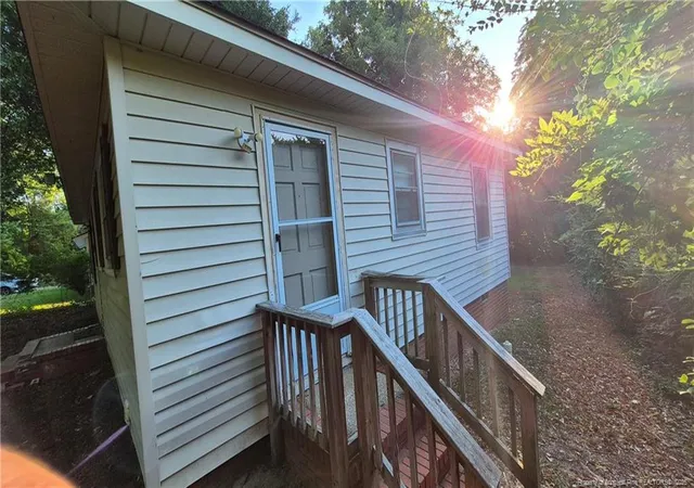 4th image of 517 Odom Dr, Fayetteville, NC 28304 | MLS# 765794