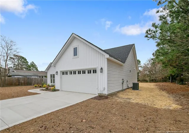 2nd image of 5824 Fairway Dr, Hope Mills, NC 28348 | MLS# 765814