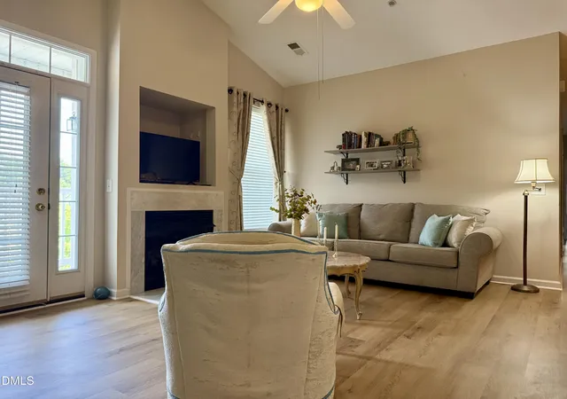 5th image of 3009 Winston Dr, Burlington, NC 27215