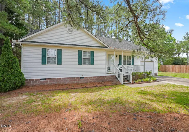 Photo 4 of Sale Pending at 48 Hammerstone Dr, Fuquay Varina, NC 27526 | MLS# 10179839 | Listing updated on 2026-09-03