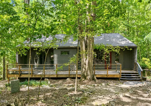 Photo 1 of Single family home for sale at 3513 Travis Ct, Chapel Hill, NC 27516 | MLS# 10180816 | Listing updated on 2026-07-19