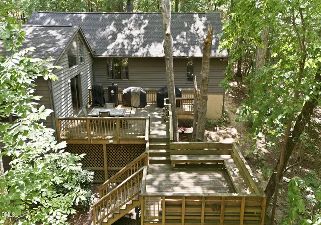 Photo 2 of Single family home for sale at 3513 Travis Ct, Chapel Hill, NC 27516 | MLS# 10180816 | Listing updated on 2026-07-19