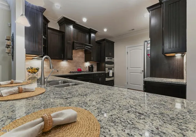 Photo 4 of Single family home for sale at 1331 English Cottage Ln, Cary, NC 27518 | MLS# 10189312 | Listing updated on 2026-08-28