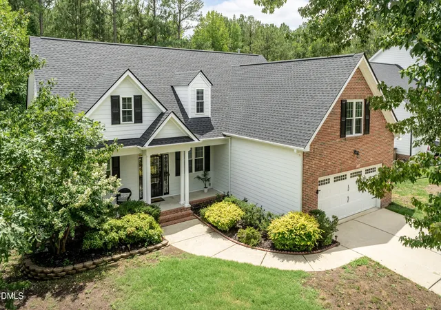 Photo 2 of Single family home for sale at 2948 Dargan Hills Dr, Wake Forest, NC 27587 | MLS# 10181917 | Listing updated on 2026-10-01
