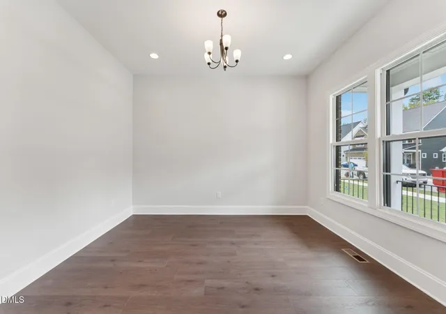 Photo 3 of Single family home for sale at 269 Ivy Ridge Rd, Chapel Hill, NC 27516 | MLS# 10180992 | Listing updated on 2026-08-25