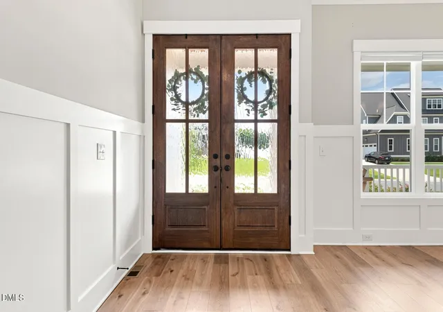 Photo 4 of Single family home for sale at 318 Lambert Ln, Fuquay Varina, NC 27526 | MLS# 10181607 | Listing updated on 2026-09-19