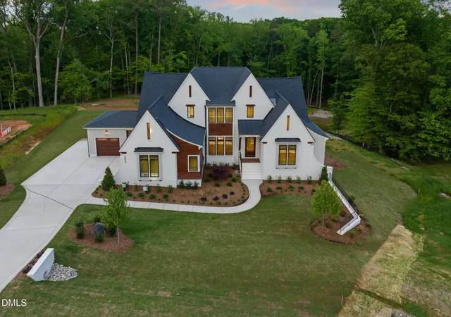 3rd image of 9004 Meadow Pointe Ct, Wake Forest, NC 27587 | MLS# 10180049