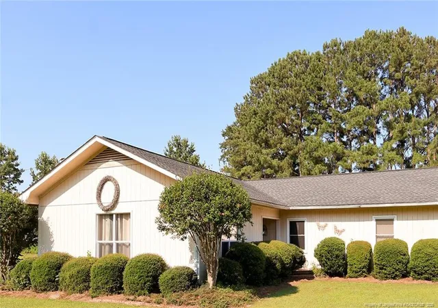 Photo 5 of Sale Pending at 5455 Oxendine School Rd, Maxton, NC 28364 | MLS# 765845 | Listing updated on 2026-08-23
