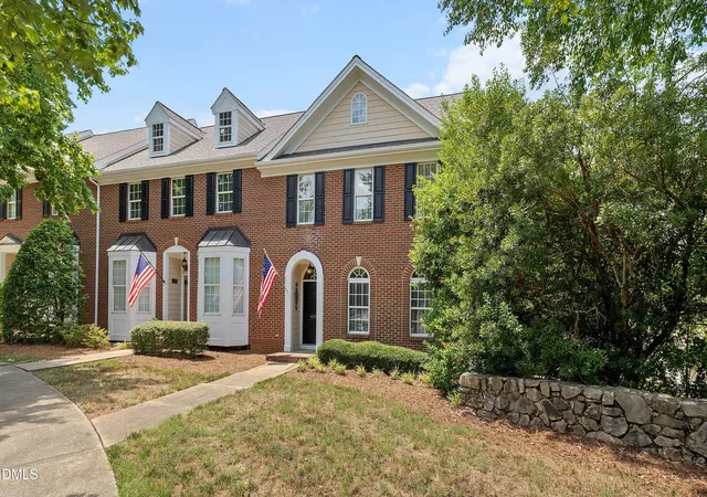 3rd image of 4900 Linksland Dr, Holly Springs, NC 27540 | MLS# 10180448