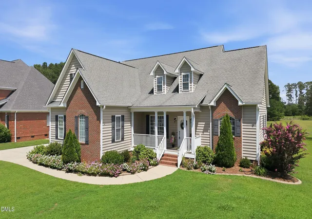 Photo 2 of Sale Pending at 909 Gor An Farm Rd, Selma, NC 27576 | MLS# 10179817 | Listing updated on 2026-08-26