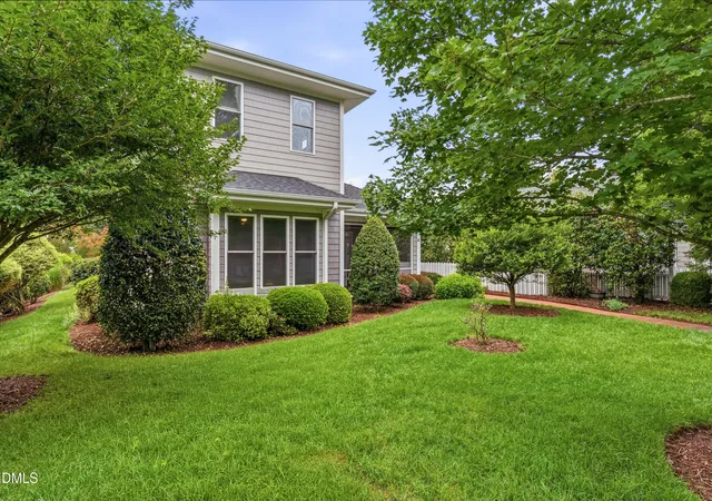 Photo 3 of Single Family Residence at 4 Macon, Pittsboro, NC 27312 | MLS# 10183839 | | Sold on 2026-08-28