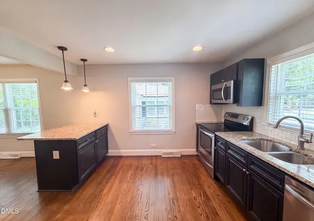 Photo 4 of Single family home for sale at 1712 N Roxboro St, Durham, NC 27701 | MLS# 10179827 | Listing updated on 2026-09-10