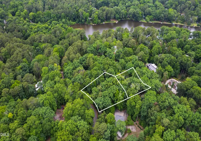 3rd image of 00-00 Rolling Rd, Chapel Hill, NC 27514 | MLS# 10179962