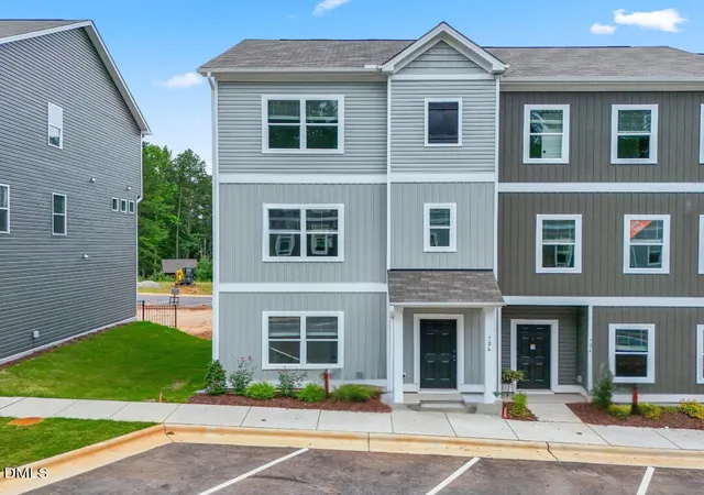 Photo 1 of Sale Pending at 726 Orchard Vista Cir, Raleigh, NC 27606 | MLS# 10179855 | Listing updated on 2026-08-29