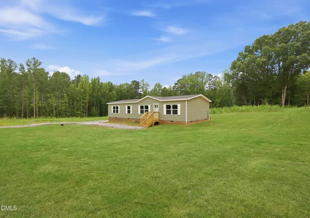 2nd image of 184 Woodsworth Rd, Henderson, NC 27537 | MLS# 10183765
