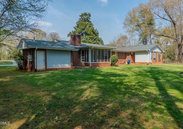 4th image of 2012 S Mebane St #104, Burlington, NC 27215 | MLS# 10179875