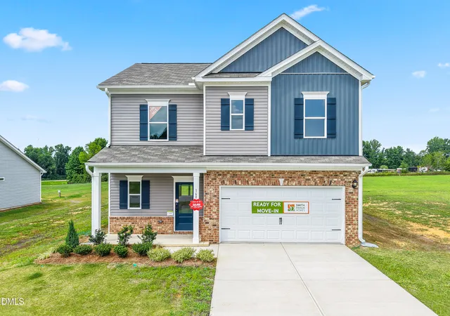Photo 1 of Single family home for sale at 160 Smith Farms Dr, Lillington, NC 27546 | MLS# 10179867 | Listing updated on 2026-08-30