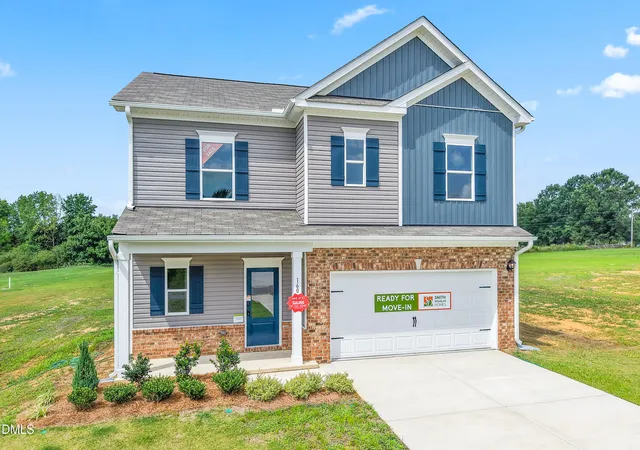Photo 2 of Single family home for sale at 160 Smith Farms Dr, Lillington, NC 27546 | MLS# 10179867 | Listing updated on 2026-08-30
