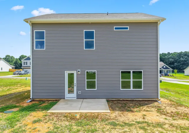 Photo 3 of Single family home for sale at 160 Smith Farms Dr, Lillington, NC 27546 | MLS# 10179867 | Listing updated on 2026-08-30