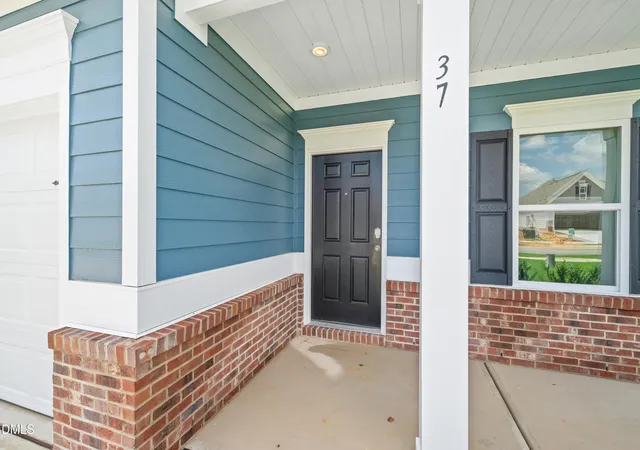 Photo 3 of Single family home for sale at 37 Chardonnay Dr, Lillington, NC 27546 | MLS# 10179876 | Listing updated on 2026-10-05
