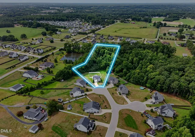 Photo 3 of Sale Pending at 84 Dot Ct, Fuquay Varina, NC 27526 | MLS# 10180068 | Listing updated on 2026-09-11