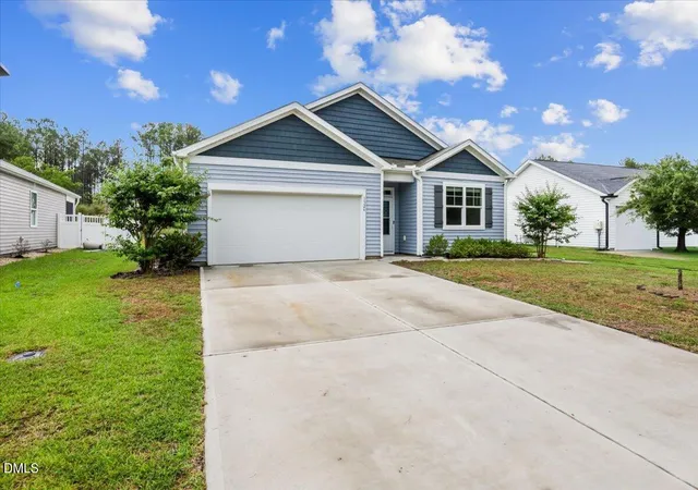 Photo 3 of Single family home for sale at 1326 Cadbury Castle Dr Se, Bolivia, NC 28422 | MLS# 10180817 | Listing updated on 2026-10-03