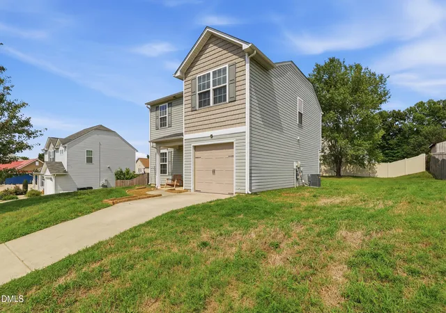 2nd image of 707 Bentley Ln, Burlington, NC 27217 | MLS# 10179892