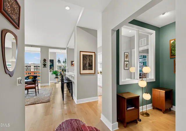 3rd image of 214 Hunt St #Apt 603, Durham, NC 27701 | MLS# 10184471