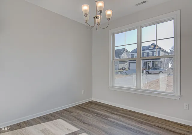 Photo 4 of Single family home for sale at 175 Starlet Rdg Way, Clayton, NC 27520 | MLS# 10180398 | Listing updated on 2026-09-20