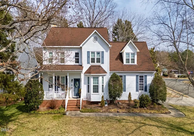 Photo 3 of Sale Pending at 400 Doral Ct, Mebane, NC 27302 | MLS# 10179935 | Listing updated on 2026-10-05