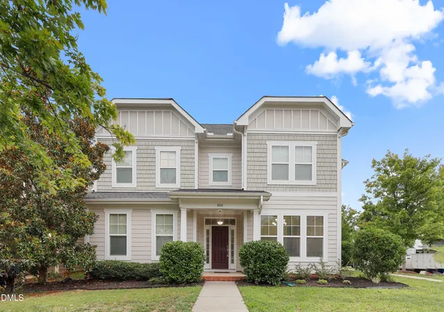 Photo 1 of Single family home for sale at 800 Chapanoke Rd, Raleigh, NC 27603 | MLS# 10180527 | Listing updated on 2026-07-18