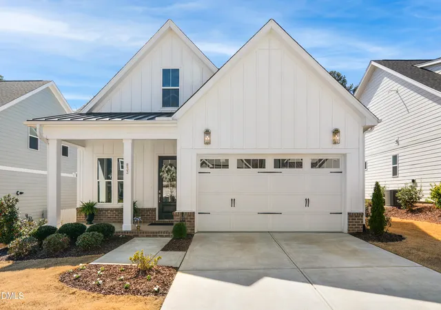 Photo 2 of Single family home for sale at 833 Whistable Ave, Wake Forest, NC 27587 | MLS# 10179947 | Listing updated on 2026-09-25