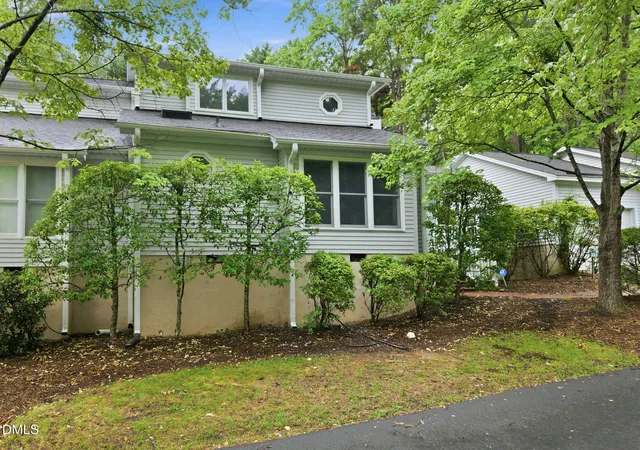 Photo 4 of Sale Pending at 484 Beechmast, Pittsboro, NC 27312 | MLS# 10180160 | Listing updated on 2026-08-09